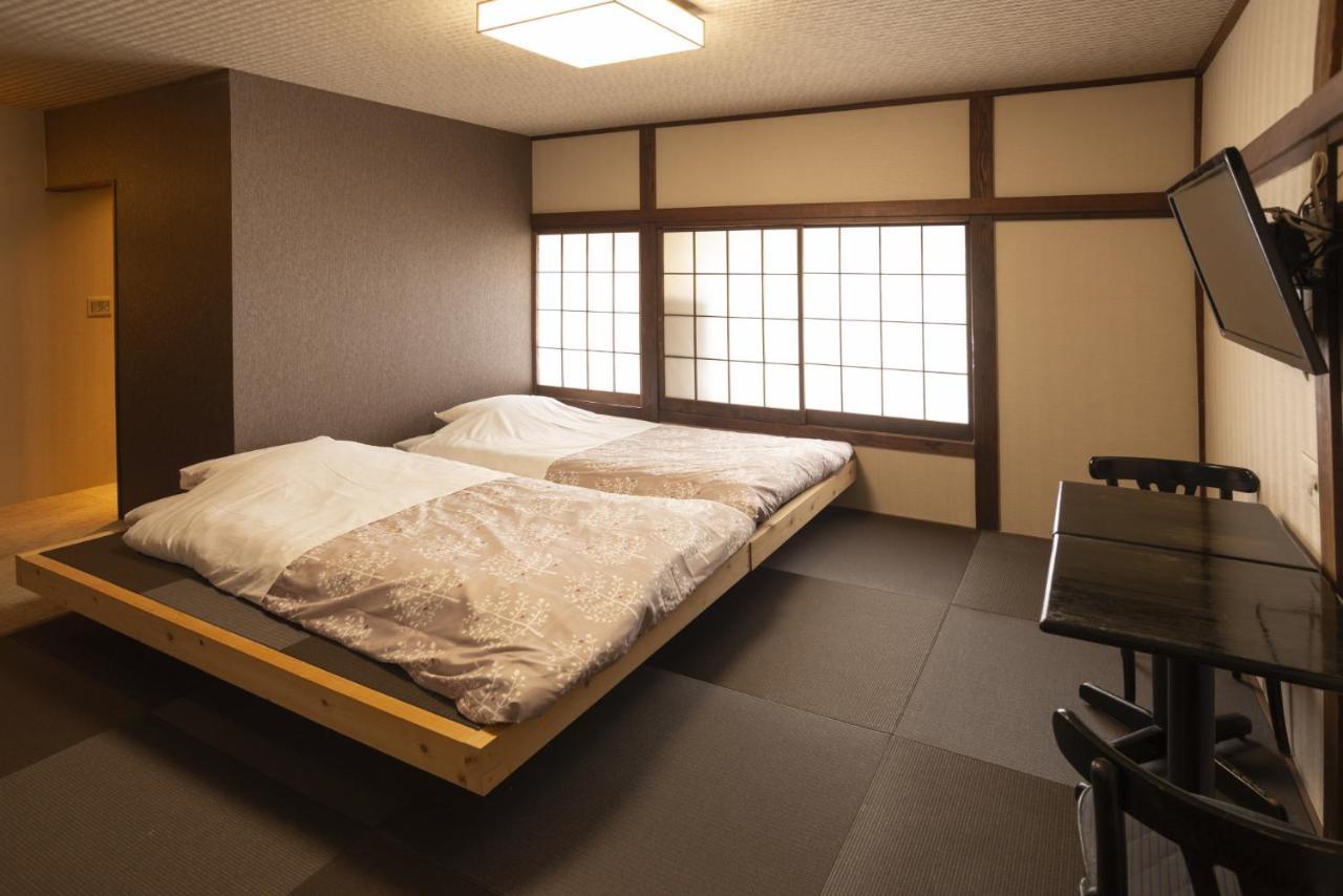Kusatsu Onsen Eidaya Buitenkant foto